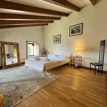 Aurelia Maison *